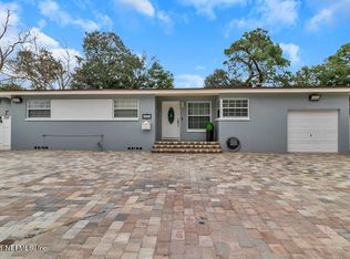 2861 Charme Dr, Jacksonville, FL 32277