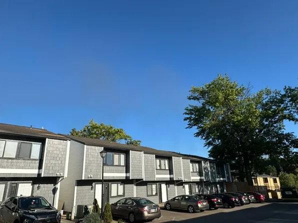 666 E Buchtel Ave #666, Akron, OH 44304