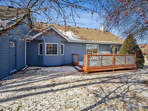 2nd image of 5913 Aspen Cir
