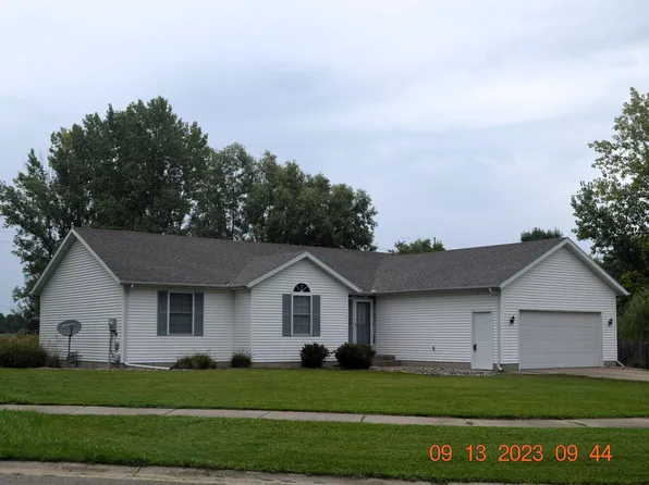 6586 Niagara Cir, Stevensville, MI 49127