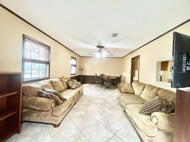 259 Georgia Ave — Photo 14