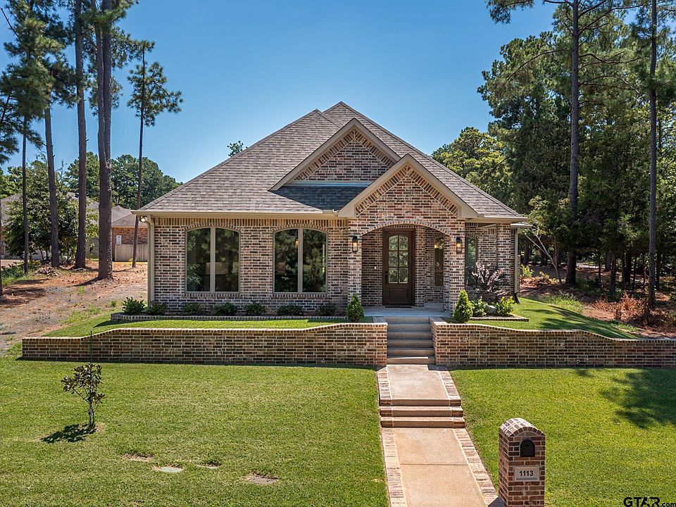 1st image of 1113 Gardenwood Dr