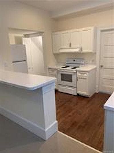1st image of 26 Parkway