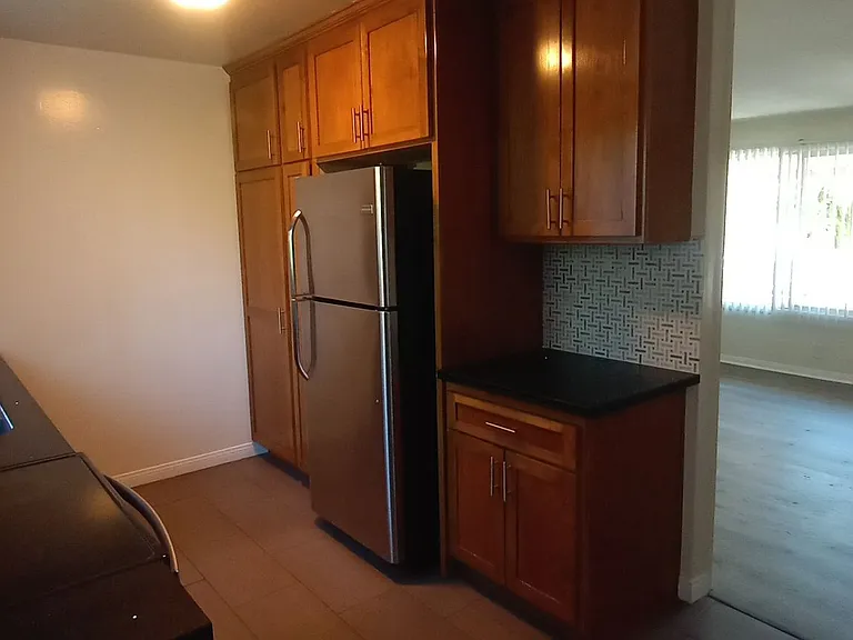 Keswick Court Apartments — Photo 102