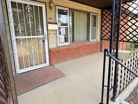 2nd image of 2001 Raton Ave