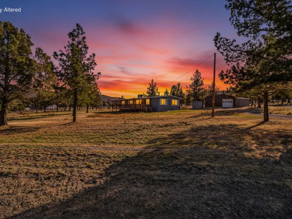 1384 SE Akins Dr, Prineville, OR 97754
