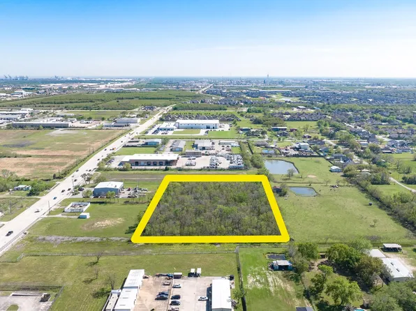 0 E H St, La Porte, TX 77571