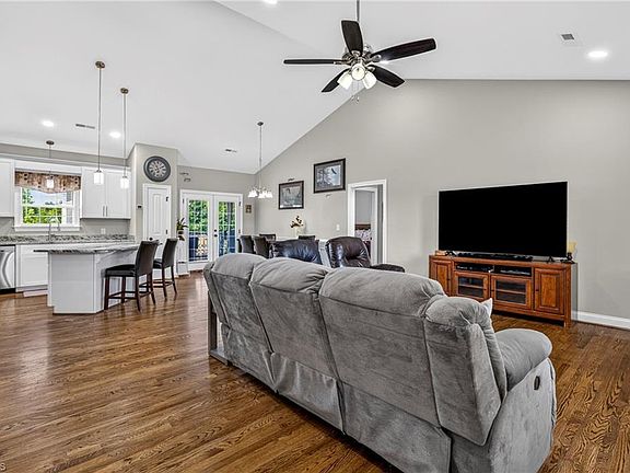 5th image of 6006 Grass Field Ct