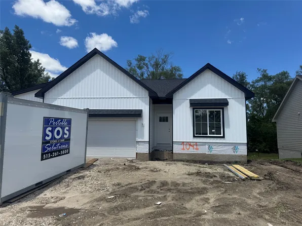 1041 2nd St NE, Altoona, IA 50009