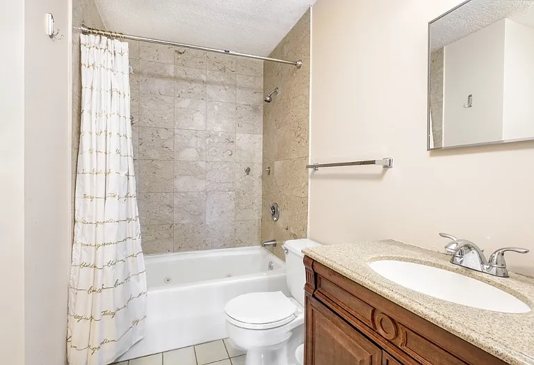 147 Kelton St #501 — Photo 7