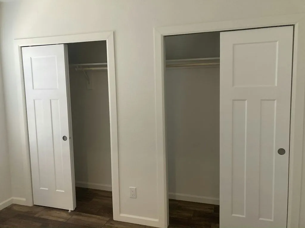 2 bed, 2.0 bath, 1000 sqft, $1,340 — Photo 4