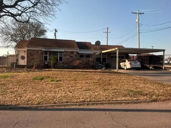 507 W College St, Ozark, AR 72949