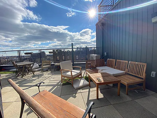 Rented by City Vista Inc | media 1