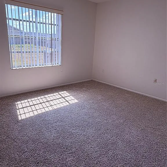1275 Woodman Way — Photo 8