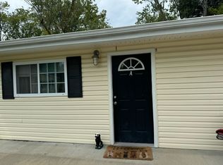 2000 Iowa Rd #A, Carbondale, IL 62901