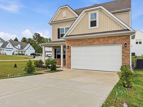 2nd image of 84 Parsley Pl