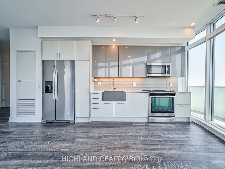 403 Church St #4202 — Photo 19