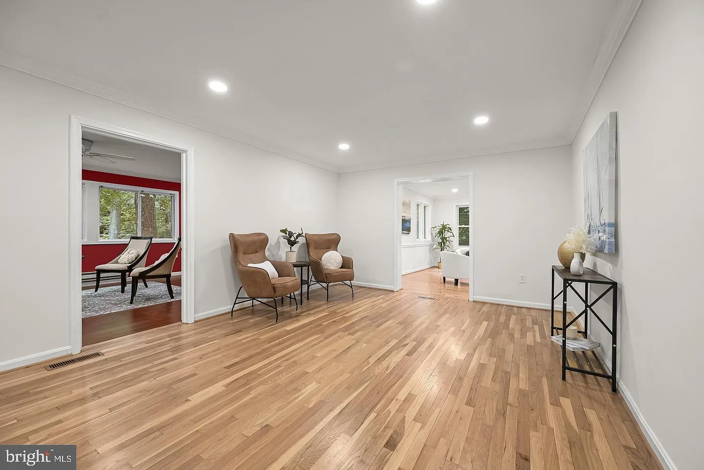 6 bed, 7.0 bath, 5848 sqft, $6,000 — Photo 4