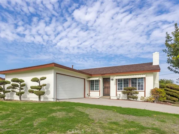 1601 W 172nd Pl, Gardena, CA 90247
