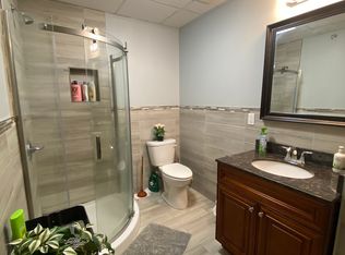 334 N 13th St APT 4, Philadelphia, PA 19107