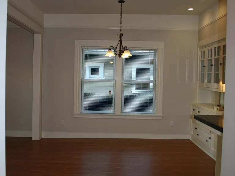 1628 Chorro St — Photo 10
