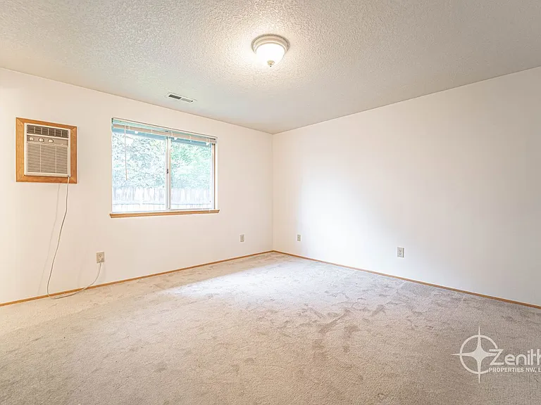 17403 NE 3rd St — Photo 18