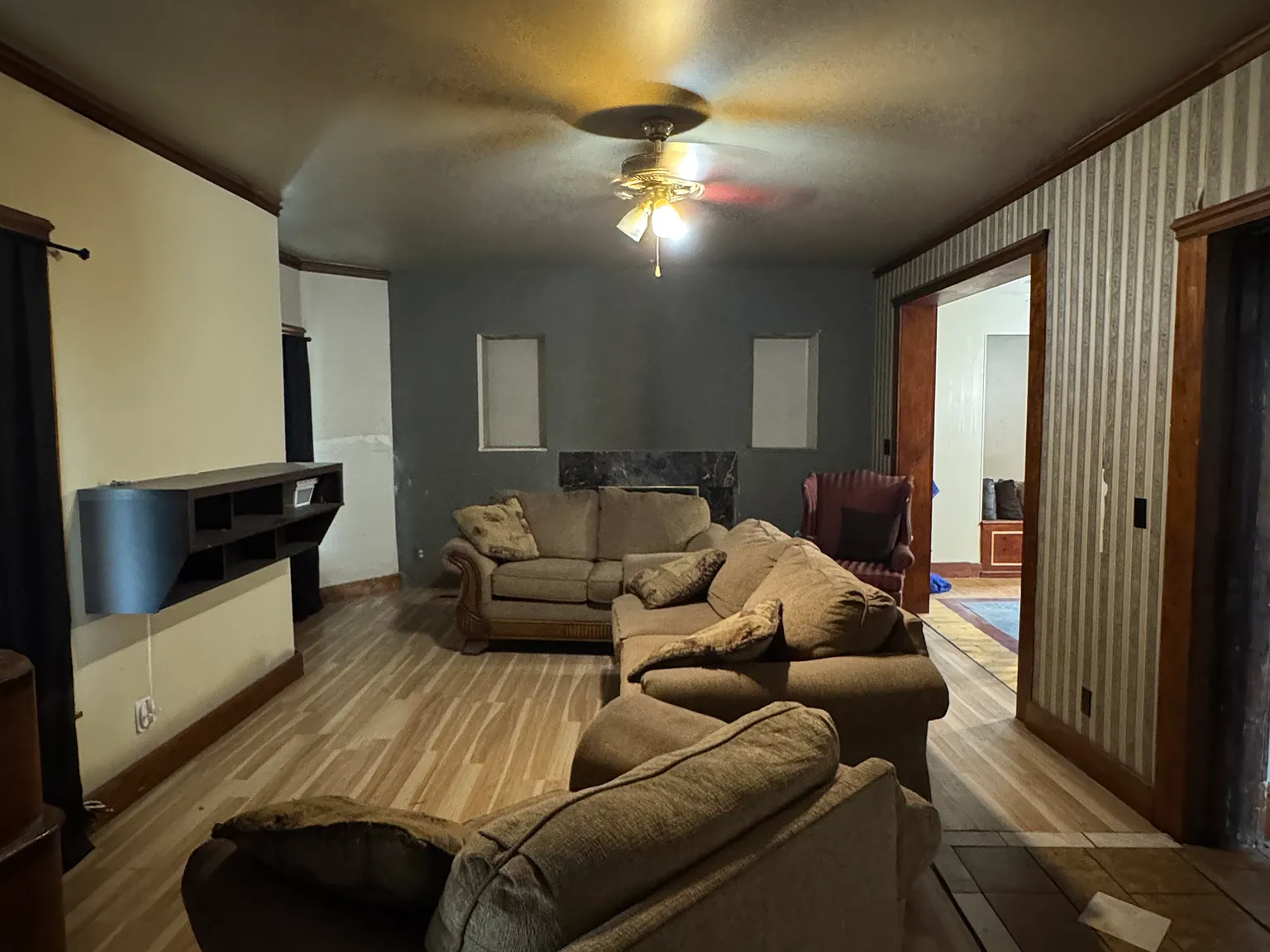 4 bed, 2.5 bath, 2506 sqft, $650 — Photo 3