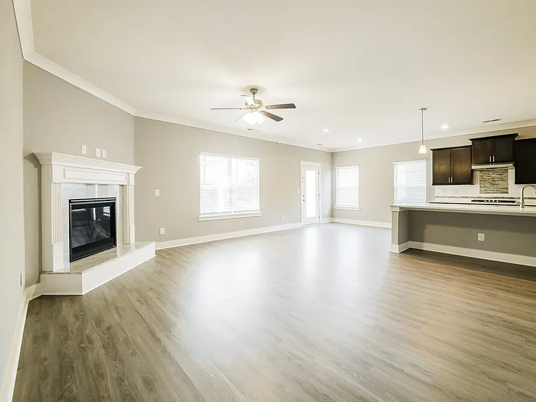 2501 Kolb Manor Cir SW — Photo 6