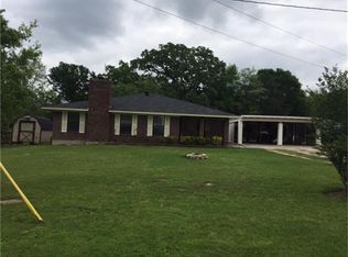 8455 Tass Ln, Brenham, TX 77833