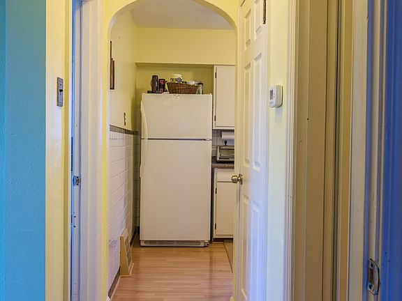 2nd image of 8719 S Grand Ave