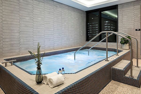 Reverie Spa & Sauna