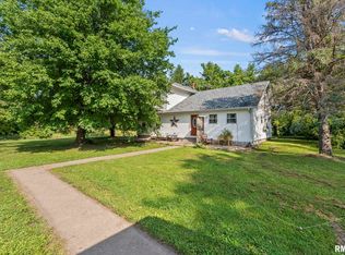 1205 105th St, Monmouth, IL 61462