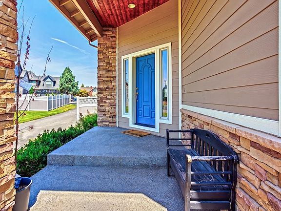 4th image of 2108 S 19th Way