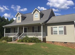 112 Liberty Ridge Rd, Enoree, SC 29335