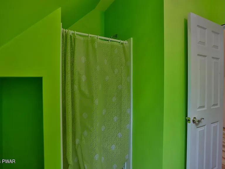 110 Stallion Dr — Photo 173