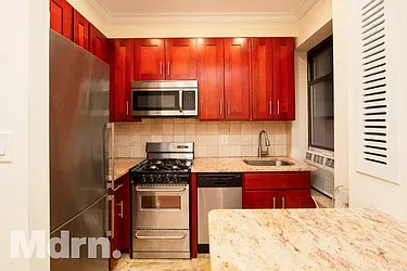 Rented by Mdrn Residential