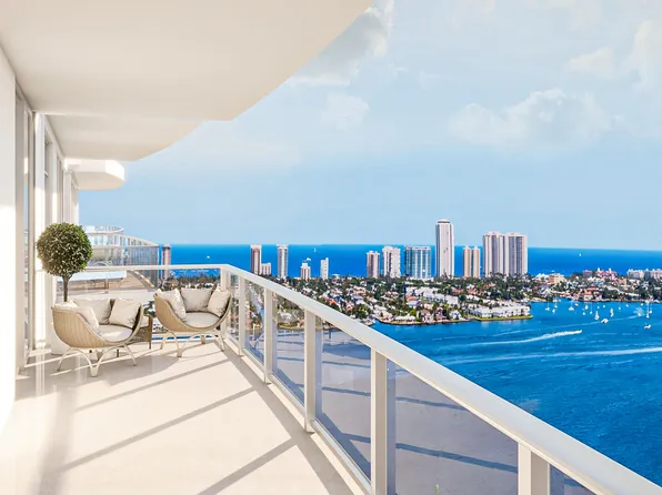 220 Lake Shore Drive #711, Lake Park, FL 33403