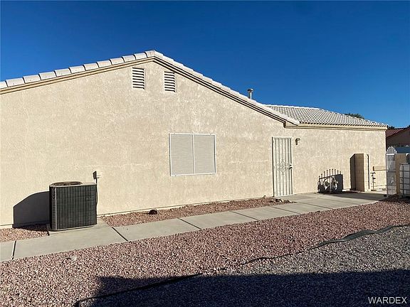 3rd image of 4025 S Cassidy Dr