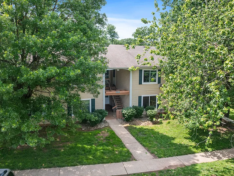 30 Bolton Ct — Photo 20