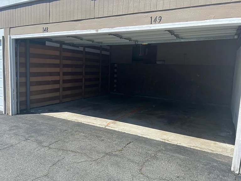 Beachwood Village Apartments — Photo 100