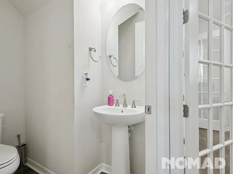 18066 Fenders Way — Photo 22