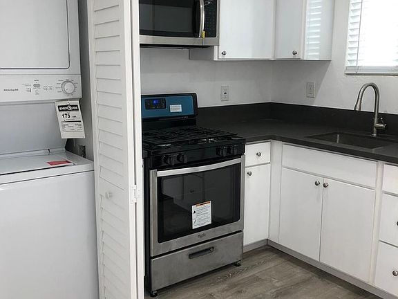 3rd image of 420 Q Ave #10579415