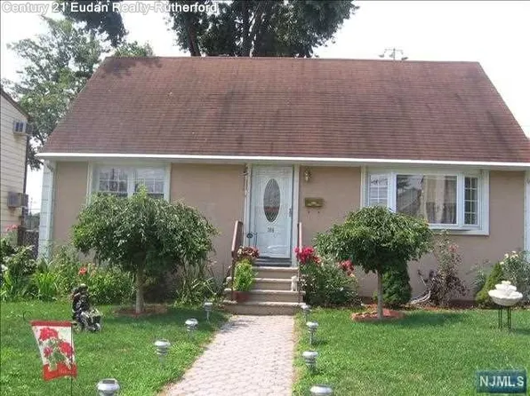 306 Passaic Ave, Carlstadt, NJ 07072