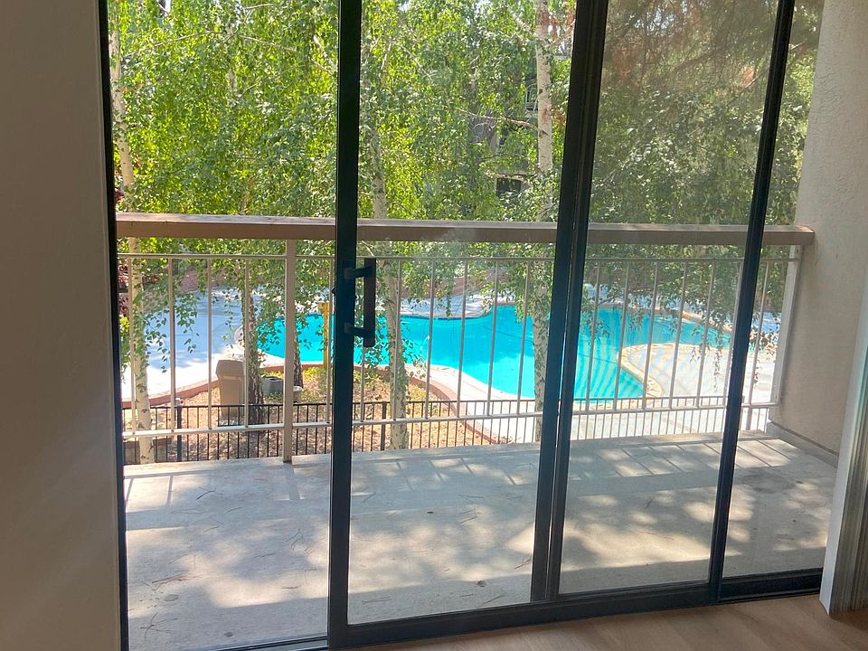 1st image of 460 N Civic Dr APT 208