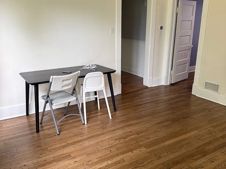 326 Logan St — Photo 23