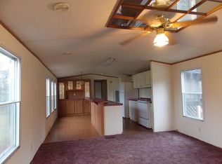 157 Peppertree Dr, Harmony, NC 28634