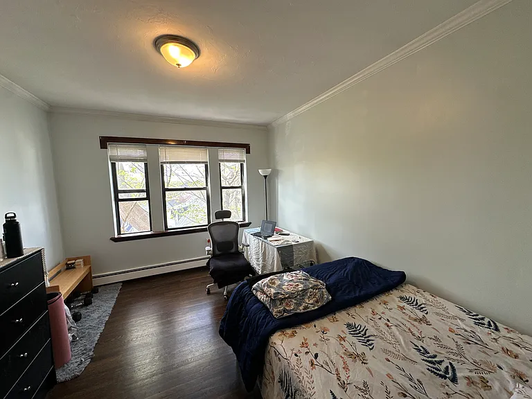 435 Walnut Ave #10 — Photo 9