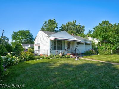 3701 Woodrow Ave, Flint, MI, 48506