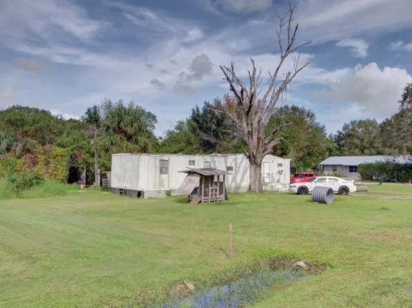 2413 NW 5th Street, Okeechobee, FL 34972