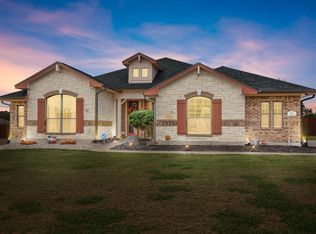 201 N Rawhide Trl, Liberty Hill, TX 78642